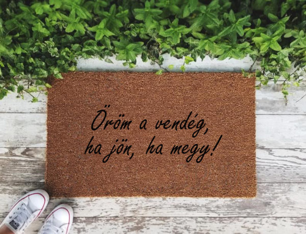 Öröm a vendég... vicces feliratos kókusz lábtörlő - több méretben