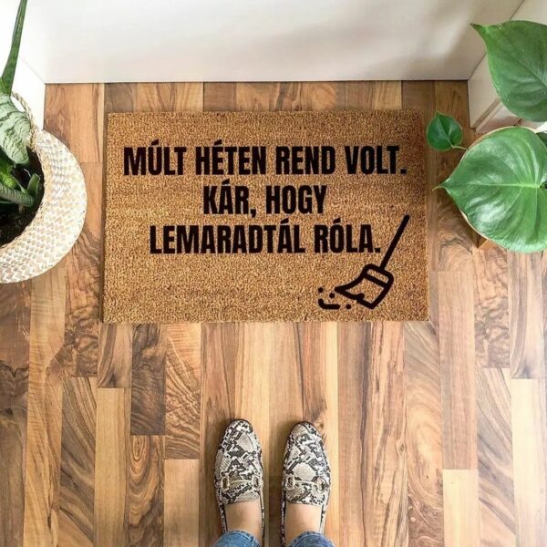 Múlt héten rend volt vicces feliratos kókusz lábtörlő - több méretben
